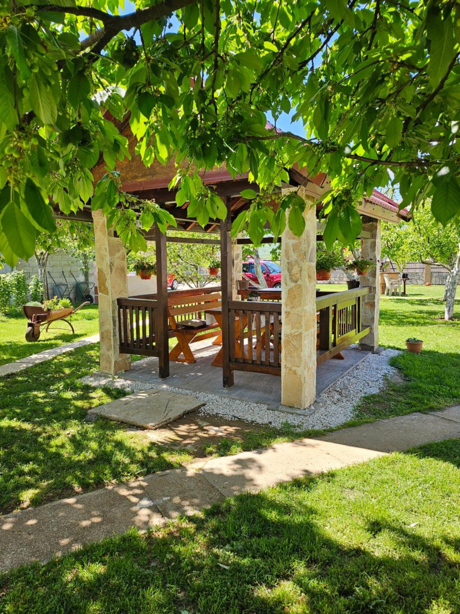 Apartmán Calm Nest Nikšić Exteriér fotografie